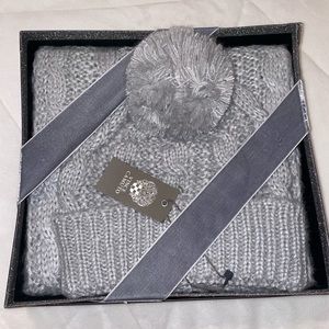 Vince Camuto Hat and Loop Set in Grey